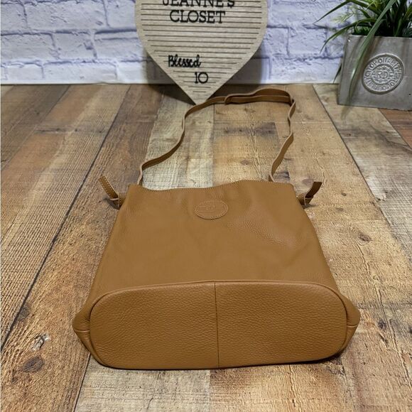 MILA Made In Los Angeles Brown Leather Crossbody
M.I.L.A.'s - Picture 10 of 12